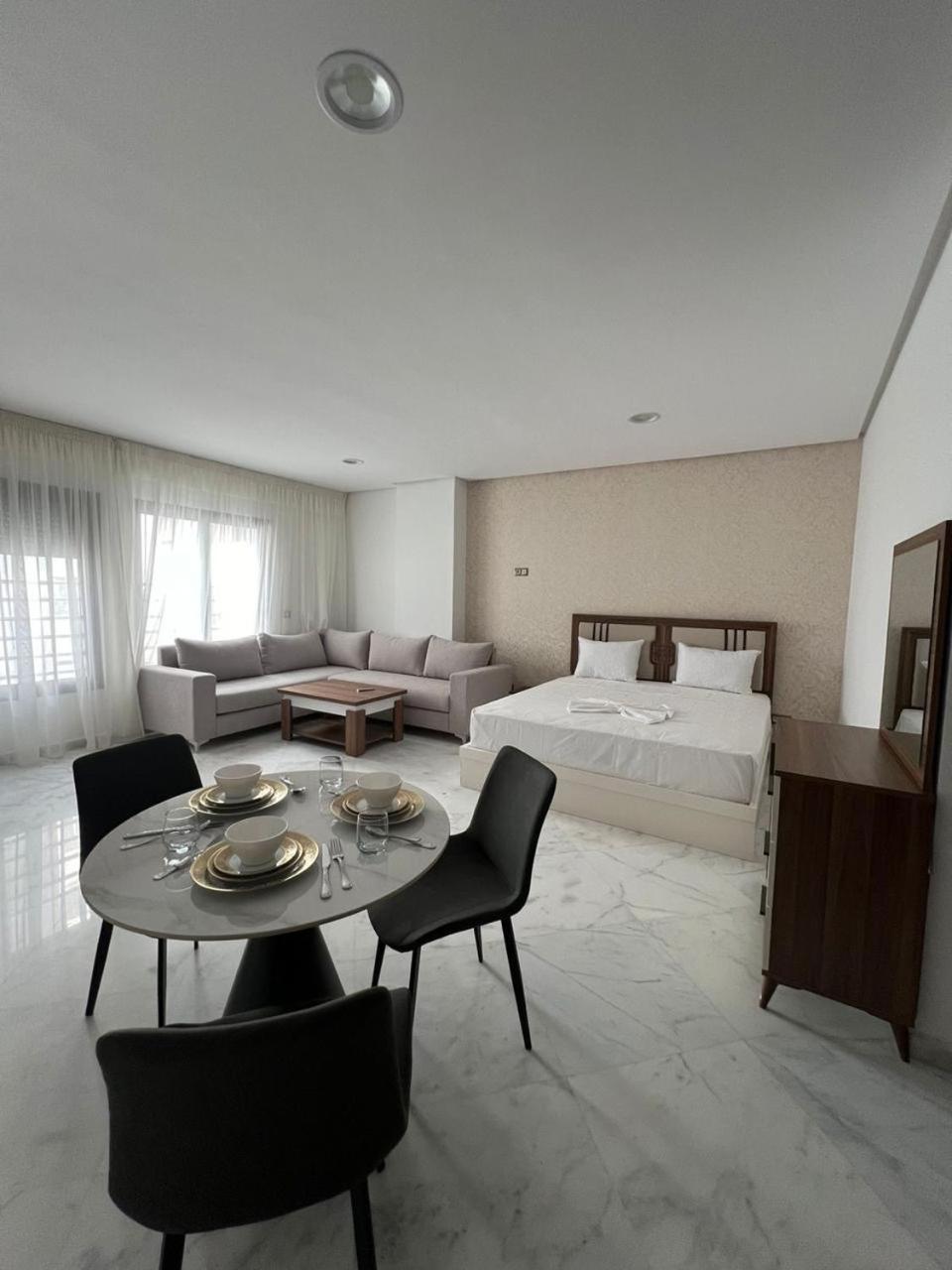 Luxury Apartment Charf Buitenkant foto