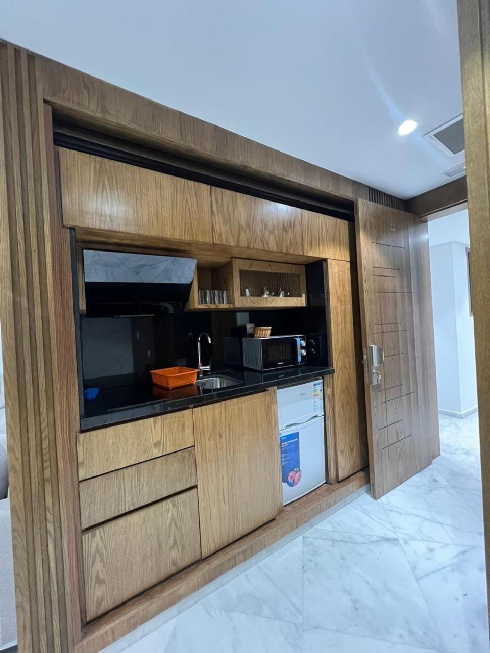 Luxury Apartment Charf Buitenkant foto