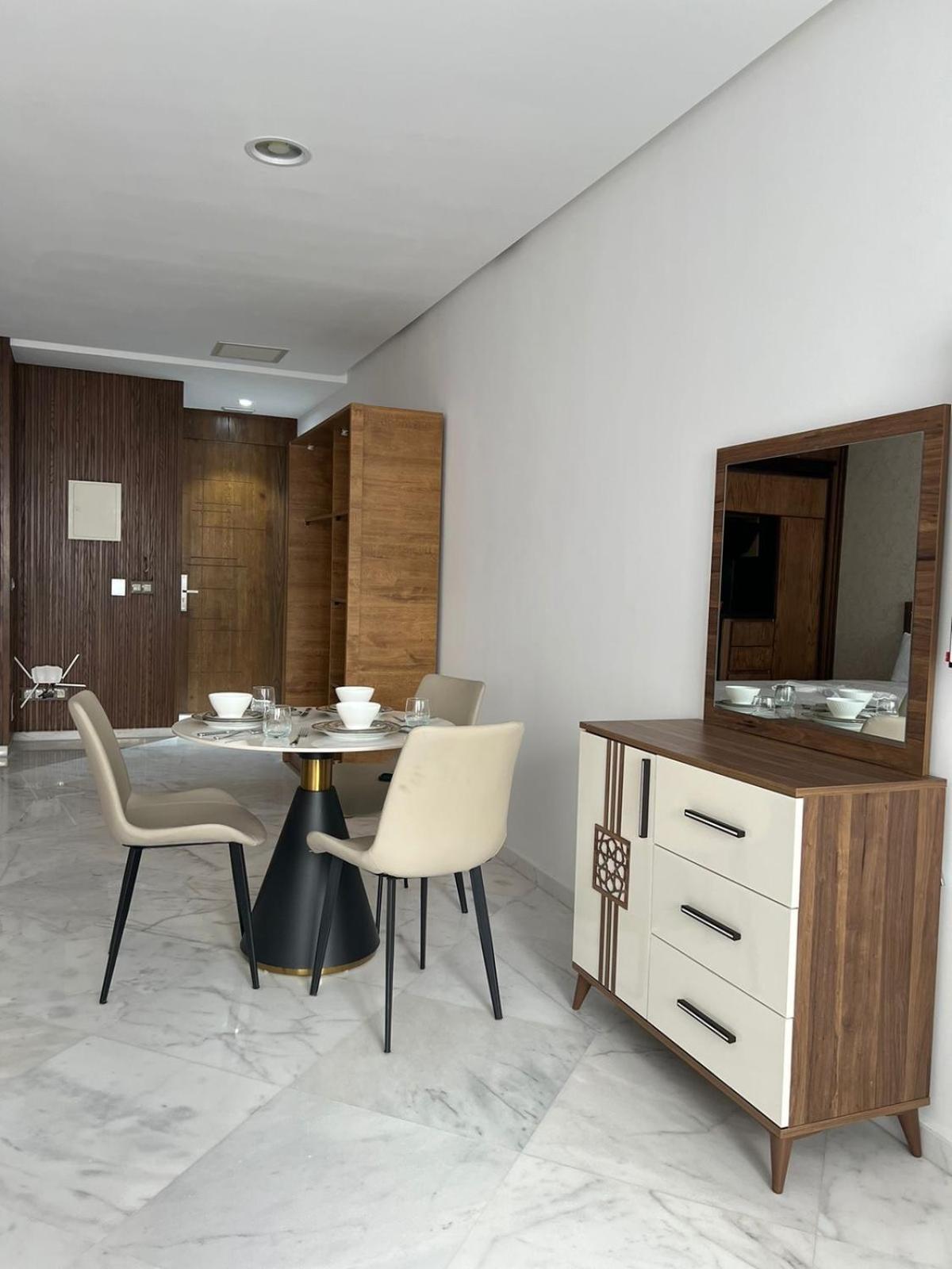 Luxury Apartment Charf Buitenkant foto